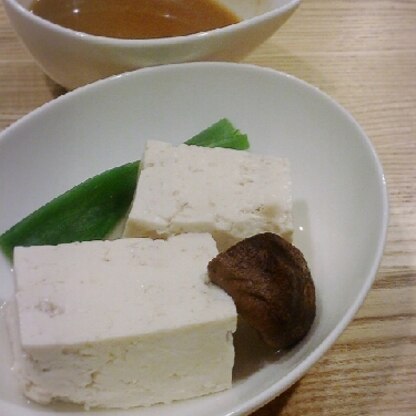 お豆腐これから、簡単にたくさん食べられますねー！
体も温まるし、このタレ美味しい(^-^)